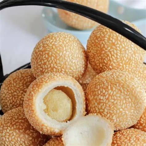Vietnamese Deep Fried Sesame Balls Recipe Dopen Kitchen Culinary School