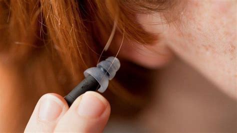 Durasi Penggunaan Earphone Yang Tepat Agar Tidak Merusak Telinga