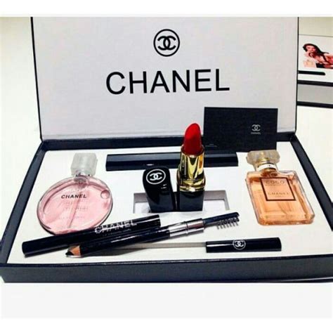 Chanel In Gift Set Makeup Perfume Box At Rs Box Gift Sets