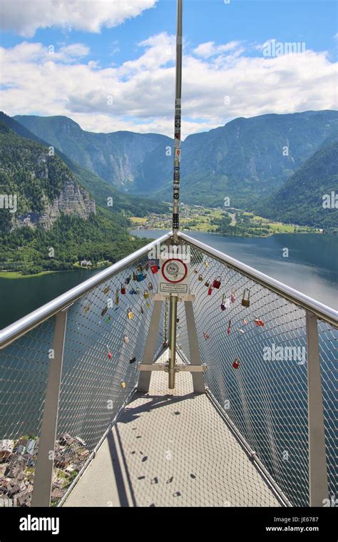 The World Heritage Viewing Platform In Hallstatt With A Spectacular