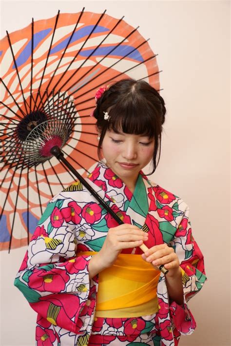 Experience Yukata In Town Kyoto Kimono Rental Wargo