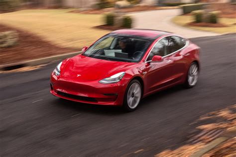 The First Tesla Model 3 Reviews Are Coming In — And One Thing Stands