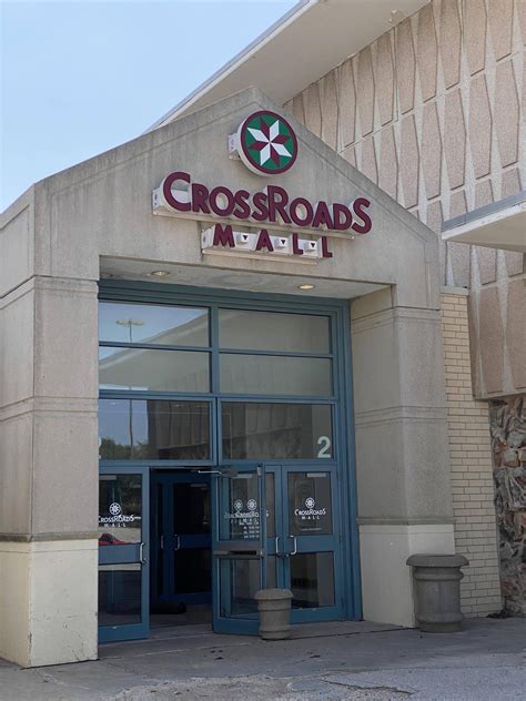 Crossroads Mall Your One Stop Shopping Destination In Bellevue