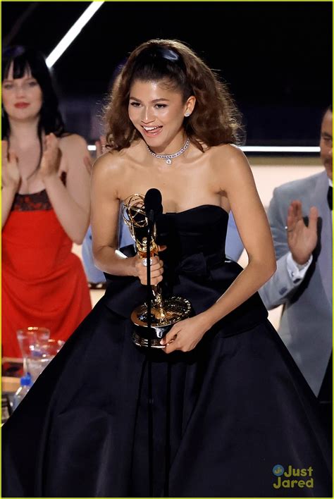 Zendaya Makes Emmy Awards History Again Wins 2nd Lead Actress Award