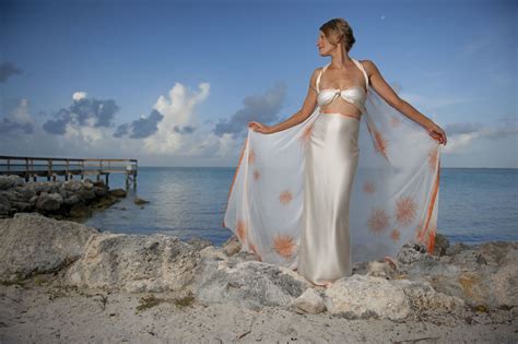 Top 3 ‘island Goddess Beach Wedding Dress Ideas Midriff Baring Sexy