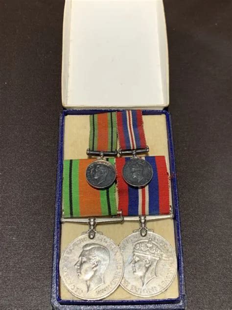 Ww2 British War And Defence Medals Full Size And Miniatures 3175
