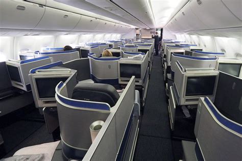 Touring Uniteds First 767 With New Polaris Business Seats