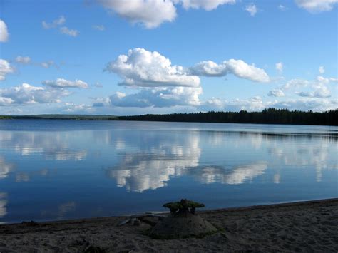 The Lake Landscape Of Pirttijärvi In Puolanka Finland Image Free