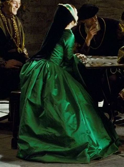 Tudor Costume Nathalie Portman As Anne Boleyn In The Other Boleyn Girl