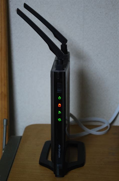 A local area network (lan) is a computer network that interconnects computers within a limited area such as a residence, school, laboratory, university campus or office building. nasneをWi-Fi無線接続!1階にルーター&二階に無線LAN中継機＆3階にnasneと無線LANコンバーターで快適視聴!
