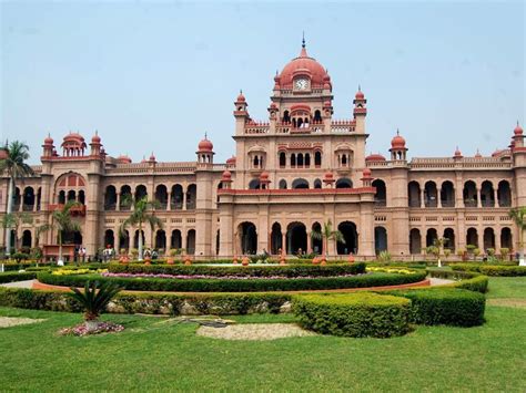 Khalsa College Wont Dilute Heritage Character Says Governing Council