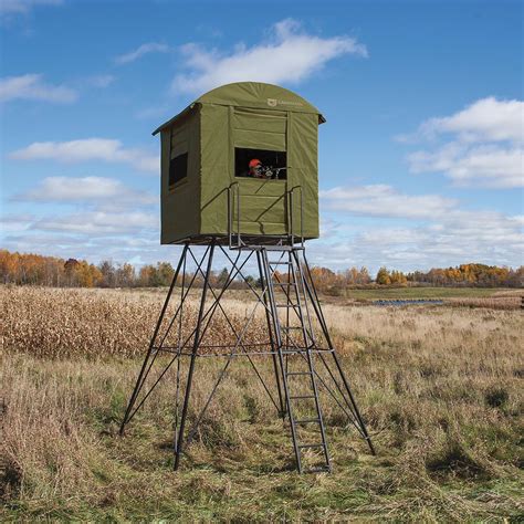 Landmark 10 Tower And Hunting Blind 669580 Tower And Tripod Stands At