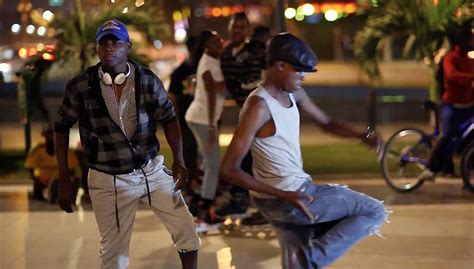 Nos coups de coeur sur les routes de france. Mudanças na percepção do kuduro - Rede Angola - Notícias independentes sobre Angola