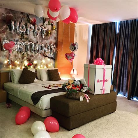 Pin By Micaiah On Surprisesideas Birthday Room Decorations Best Friend Birthday Surprise