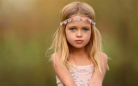 Download Wallpaper For 1920x1200 Resolution Cute Girl Portrait