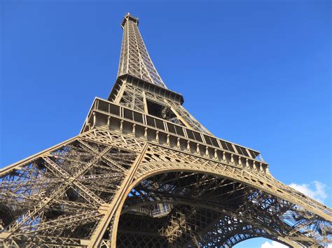 8 Fun Facts About Eiffel Tower Questo