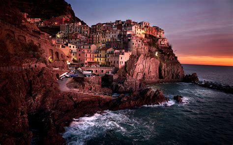 Manarola, italy hd wallpaper, download free cities hd and high definition wallpapers for mobiles & computers to fit their screens with a mouse click. Daily Wallpaper: Manarola, Cinque Terre, Italy | I Like To Waste My Time