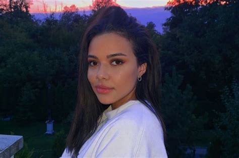 She has accumulated over 1.4 million followers for the lip sync and comedy videos she posts to her natalia.karczmarczyk tiktok account. Kiss, marry, kill - Team X! | sameQuizy