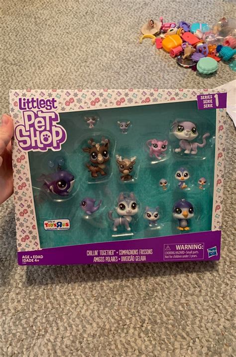 Series 1 Lps Brand New Box Toys R Us Edition Fuzzy Antlers And Wolf