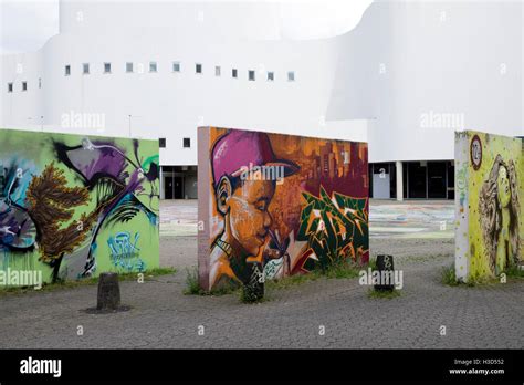 Street Art Graffiti Dusseldorf Germany Stock Photo Alamy