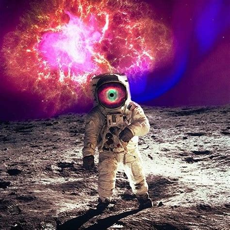 Space Man By Renegade Rabbit Trippy Visuals Art Psychedelic Art
