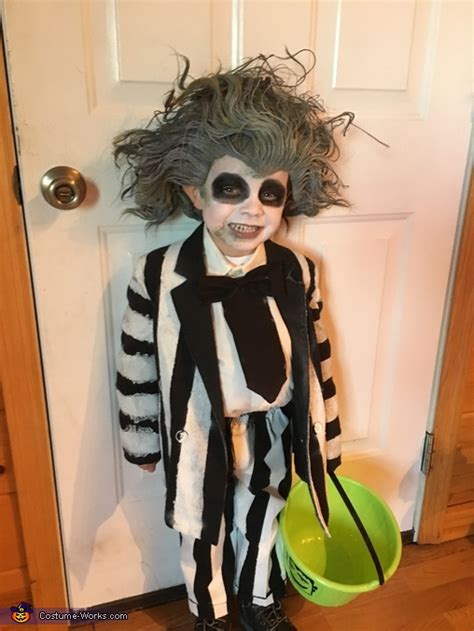 You can now have this extravagant and fun look thanks to these beetlejuice costumes. Beetlejuice Boy's Costume DIY