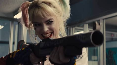 Review Birds Of Prey And The Fantabulous Emancipation Of One Harley