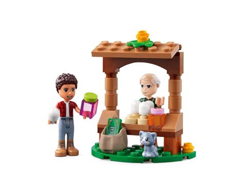 Lego Set 41721 1 Organic Farm 2022 Friends Rebrickable Build With Lego