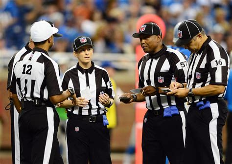 The Nfl Doesnt Care What You Think Of Replacement Refs