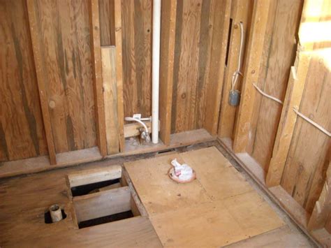 The subfloor and floor covering are installed before the walls when a manufactured home is built. Install Subfloor In Bathroom / how to install floating vinyl plank flooring around a toilet ...