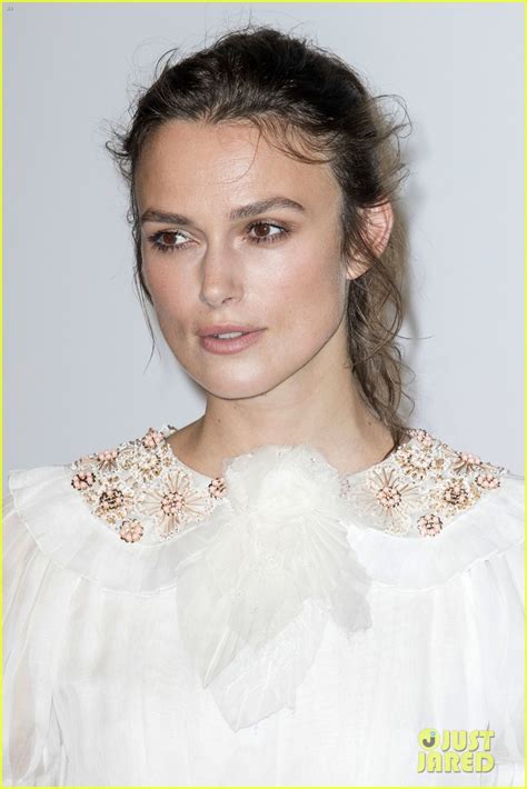 keira knightley clears up hair loss statement i wear wigs for films photo 3761362 keira
