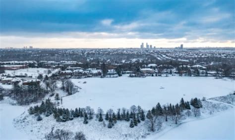 The 5 Best Ski Resorts Near Toronto 2023 24