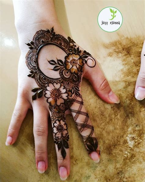 Untitled In 2020 Henna Designs Hand Floral Henna Designs Mehndi Designs