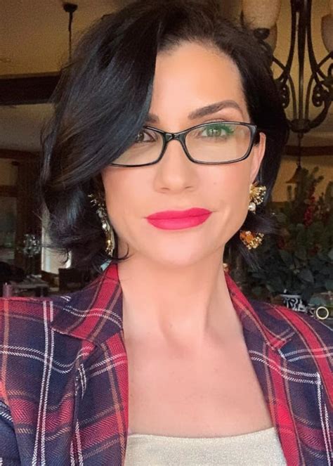 Dana Loesch Height Weight Age Education Facts Spouse Biography