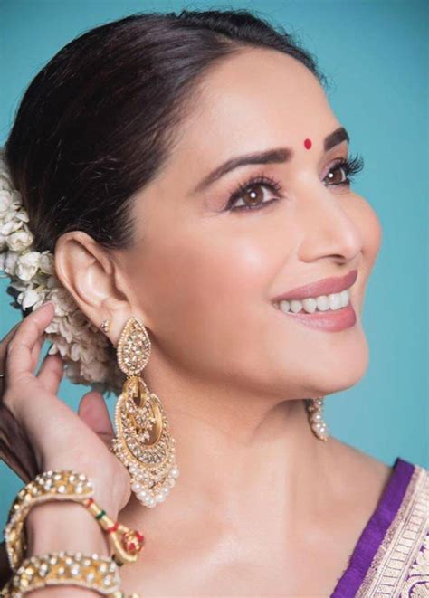 Purple Magic Madhuri Dixit And Vidya Balan Give Lessons On How To Ace