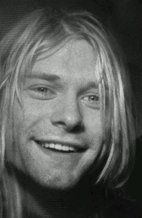The best gifs are on giphy. 201 best images about Kurt Cobain on Pinterest | Posts ...