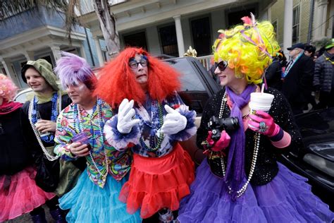 Mardi Gras Revelers Fill The Streets Of New Orleans Ctv News