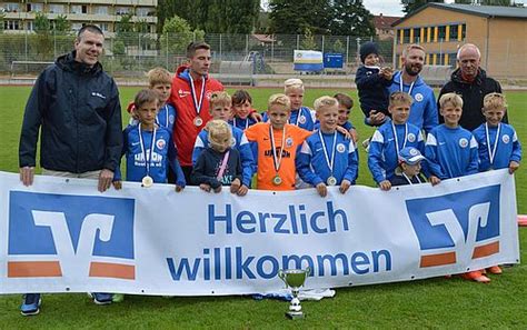 Wir freuen uns auf sie! Wie schon in der Halle: Hansa-Youngster gewinnen Cup der ...