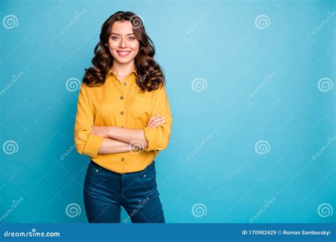Portrait Of Her She Nice Attractive Lovely Cheerful Cheery Wavy Haired