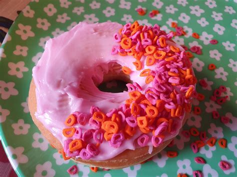 The coffee and donut chain confirmed to people that they are now selling diy donut kits at select stores across the country. DIY Donut Kits from Dunkin' Will Keep Your Kids Busy in the Kitchen