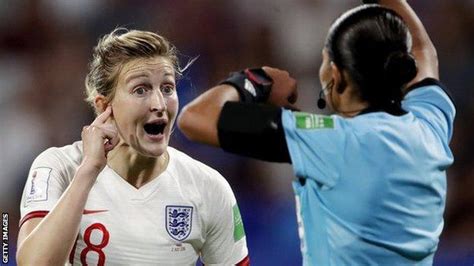 Manchester United Boss Casey Stoney Does Not Want Var In Wsl Bbc Sport