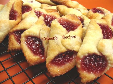 I love how you can print this recipe. Coleen's Recipes: EASY KOLACHE COOKIES