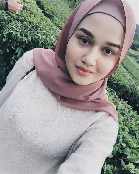 16 Foto Cewek Cewek Indonesia Cantik Hijab Aesthetic