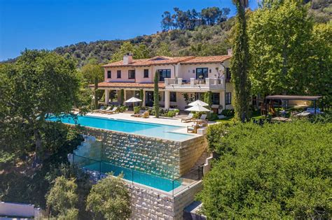 Justin Timberlake And Jessica Biel Want Million To Say Bye Bye Bye To Their L A Mansion