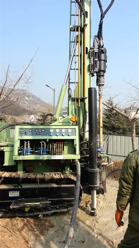 Hydraulic Track Mounted Water Borehole Drilling Rig Buy Track Mounted