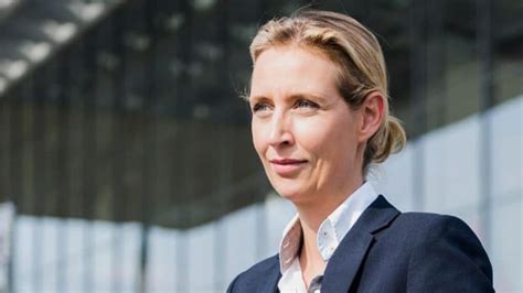 She has been a member of the bundestag (mdb). Alice Weidel ist jetzt Chefin der Südwest-AfD - The Germanz