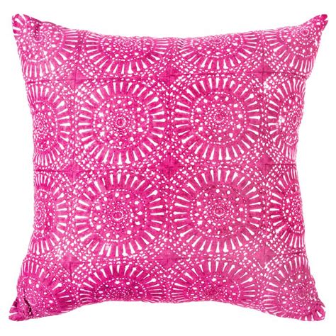 A pillow that'll take that modern minimalist chevron style and kick it up a notch. Bandhini Homewear Design Sphere Hot Pink Throw Pillow ...