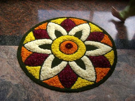 The rangoli designs for onam is known as pookalam. 60 Most Beautiful Pookalam Designs for Onam Festival ...