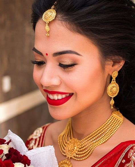 Nepali Bride Bridal Gold Jewellery Designs Bridal Gold Jewellery
