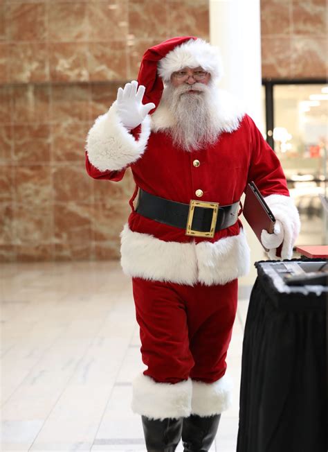 Santa Has Officially Arrived At The Staten Island Mall Heres What You Need To Know Silive Com